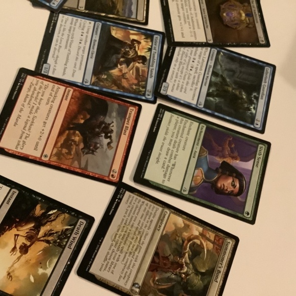 300+ Magic cards (2016/17) - Picture 5 of 8